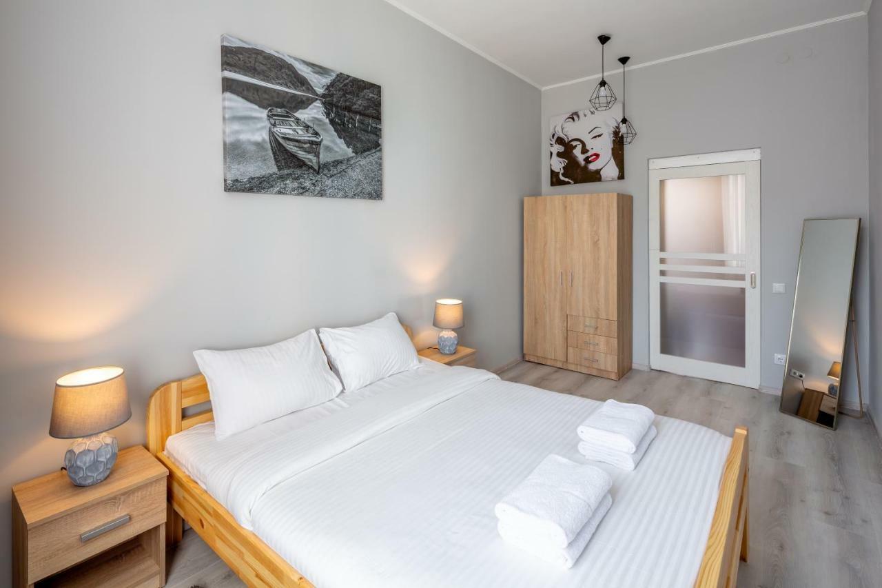 לבוב Alfa Apartments Chornovola מראה חיצוני תמונה